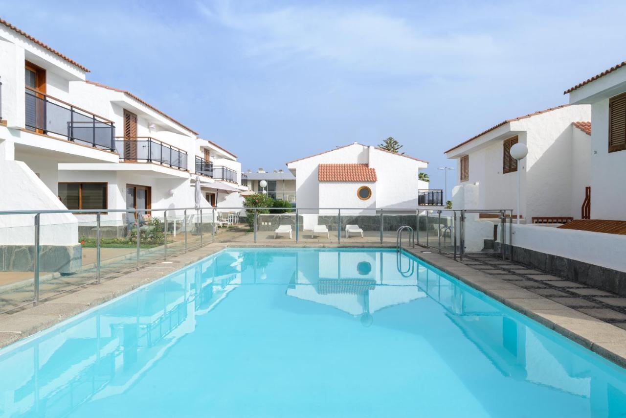 Bonito Bungalow Con Piscina Junto A La Playa San Bartolomé Buitenkant foto