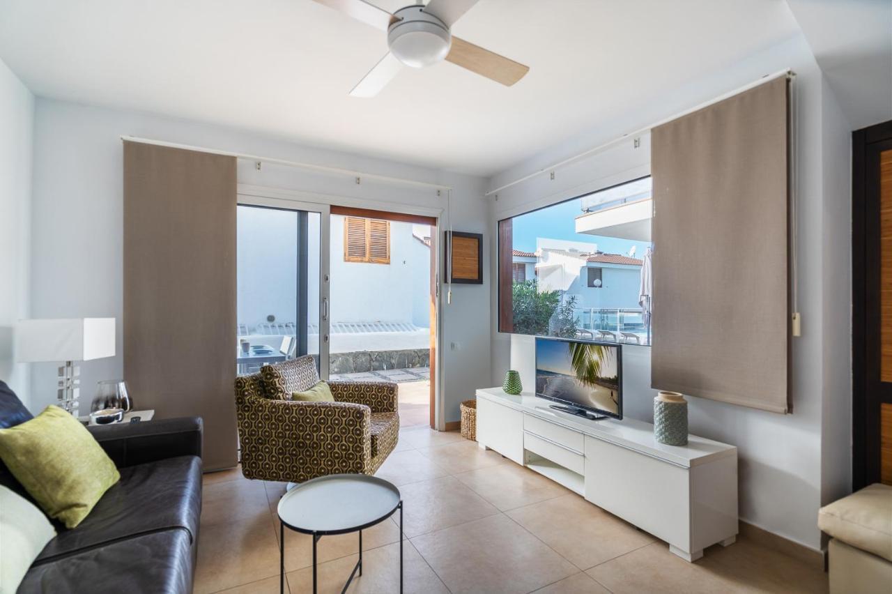 Bonito Bungalow Con Piscina Junto A La Playa San Bartolomé Buitenkant foto